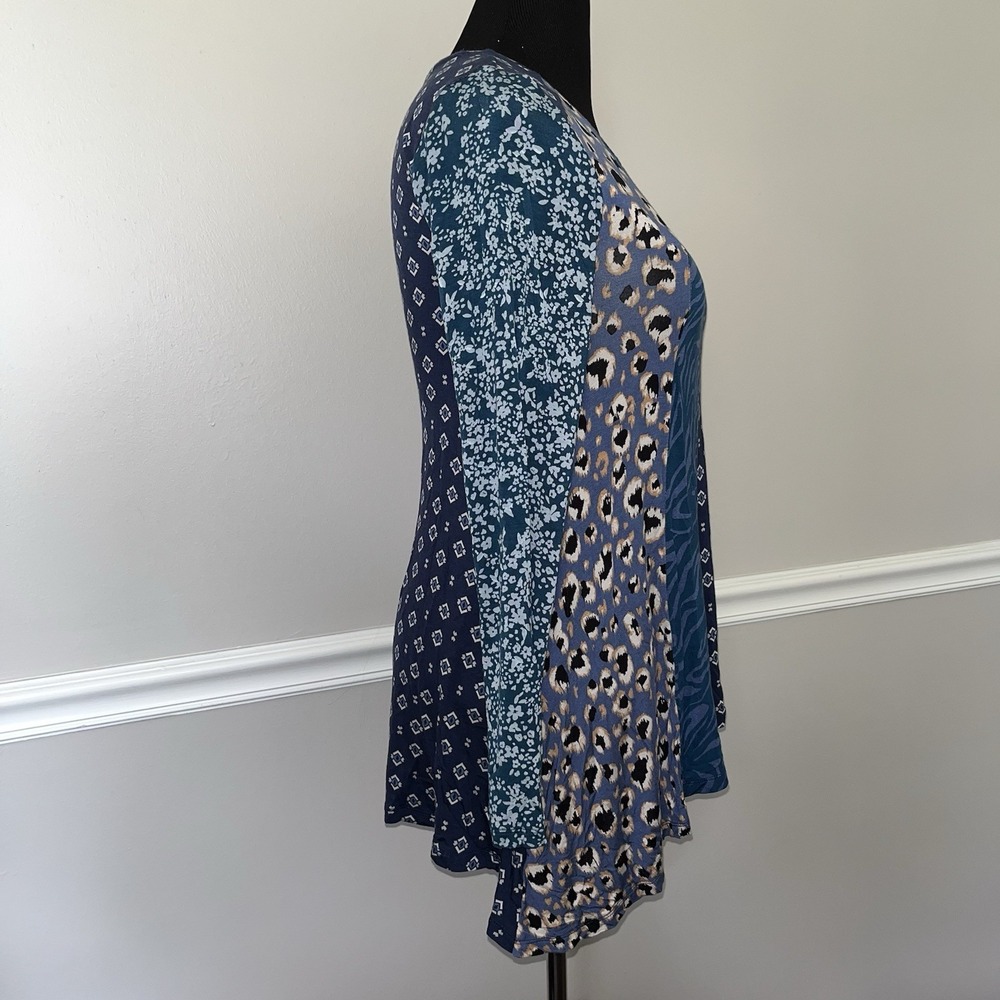 Lori Goldstein Blue Paisley‎ Rayon Blend Top Size XS - Picture 3 of 7
